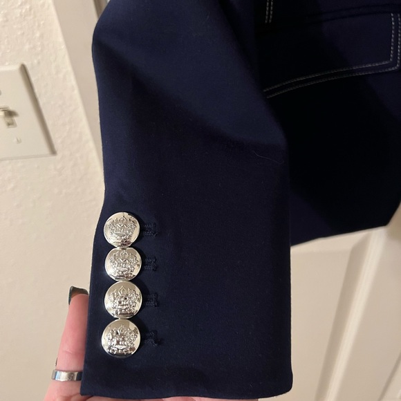 Tahari Blazer - Picture 3 of 4